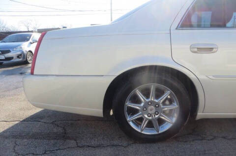 2010 Cadillac DTS Luxury Collection