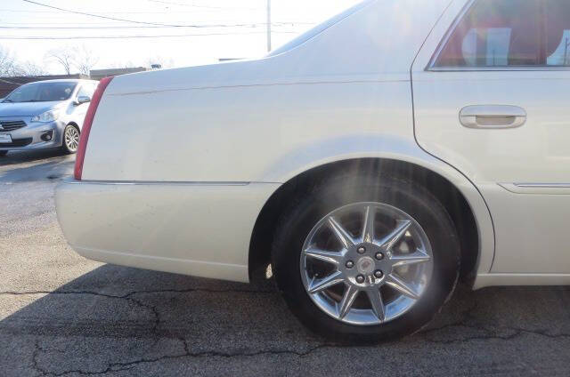 2010 Cadillac DTS Luxury Collection