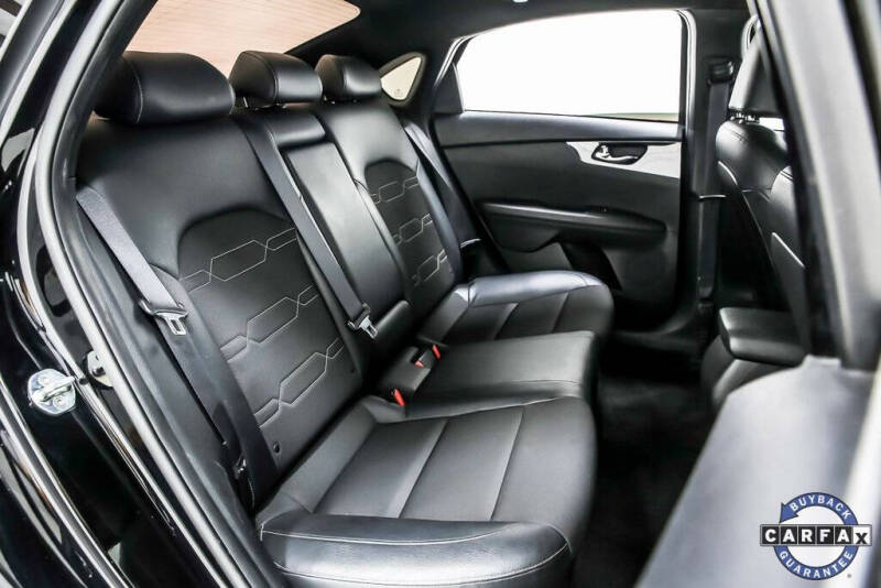 2021 Kia Forte GT Line