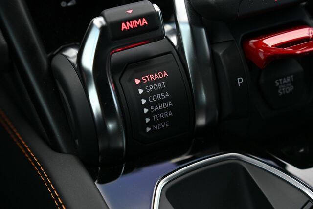 2023 Lamborghini Urus S