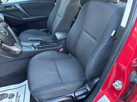 2013 Mazda MAZDA3 i Touring