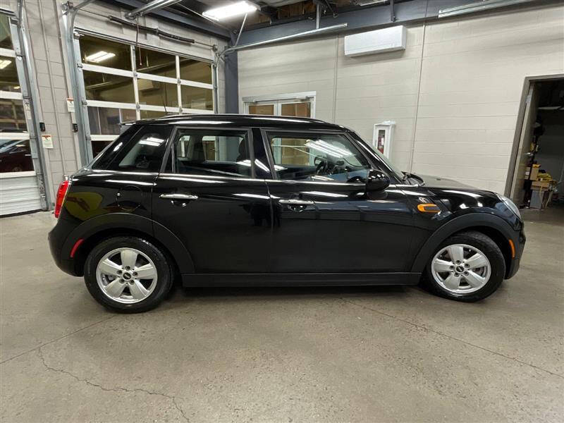 2016 MINI Hardtop 4 Door Cooper