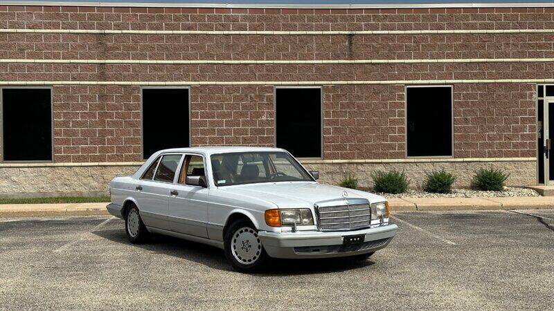 1991 Mercedes-Benz 560-Class for sale at A To Z Autosports LLC in Madison WI