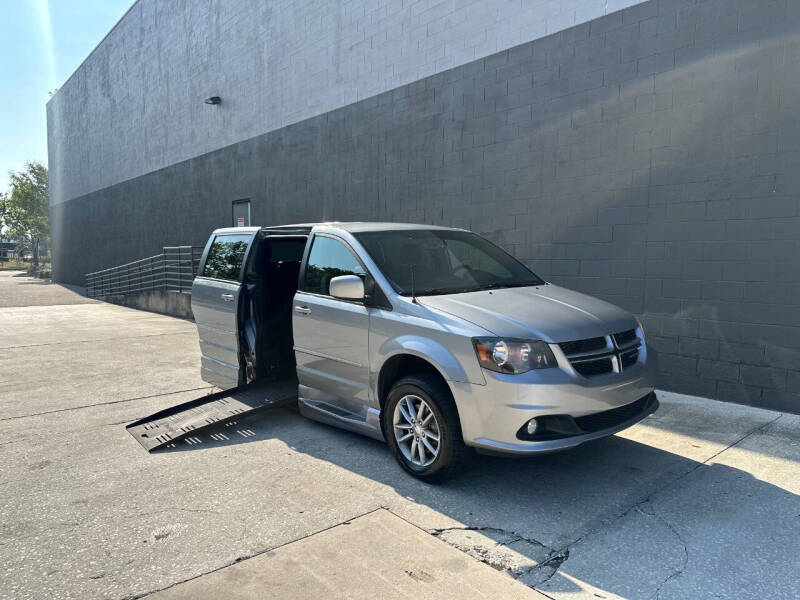 2014 Dodge Grand Caravan R/T
