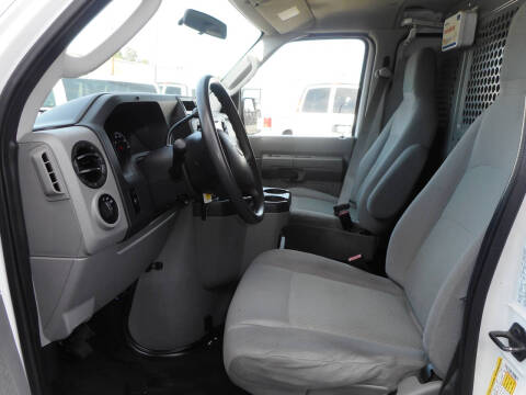 2012 Ford E-Series E-350 SD