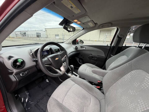2012 Chevrolet Sonic LS
