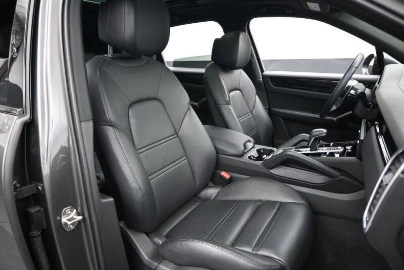 2023 Porsche Cayenne