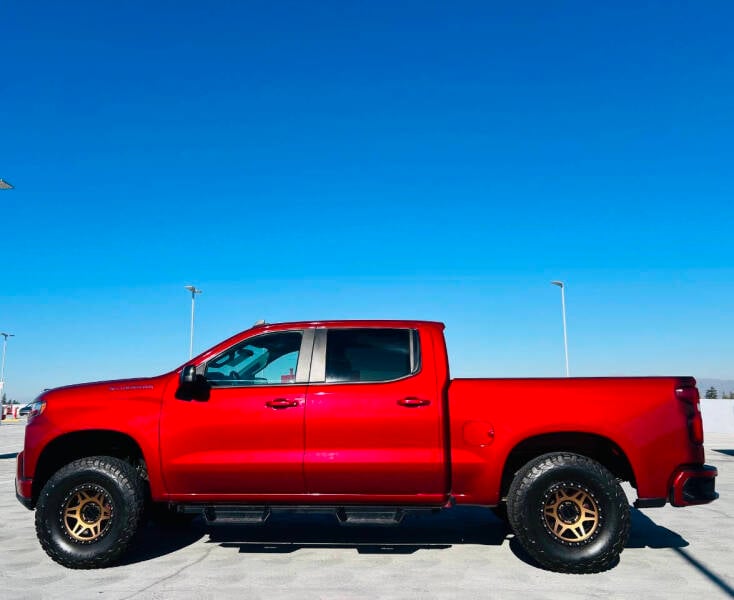 2019 Chevrolet Silverado 1500 RST photo 8