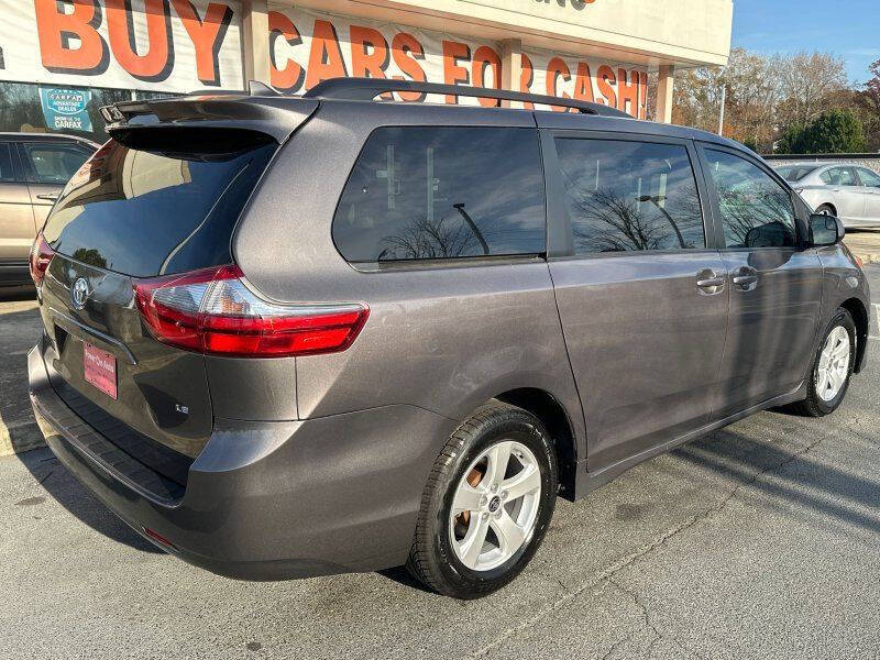 2020 Toyota Sienna