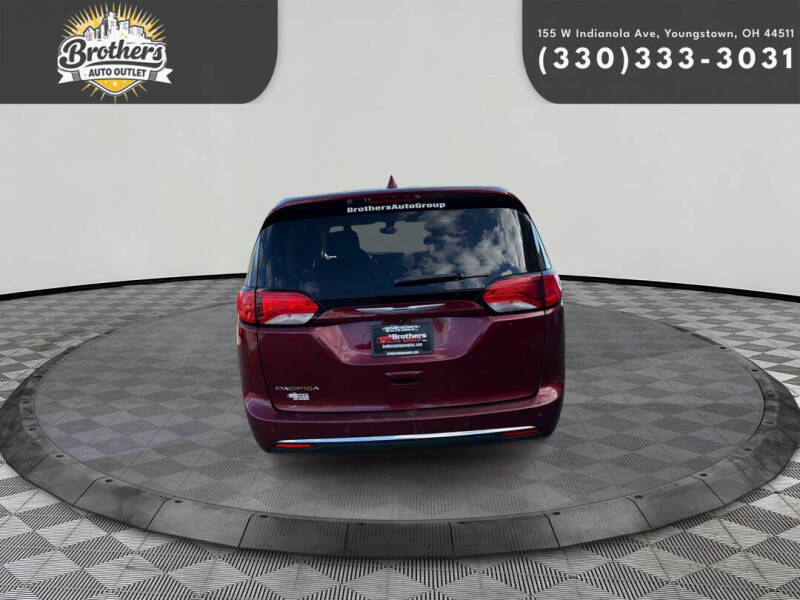 2018 Chrysler Pacifica Touring Plus