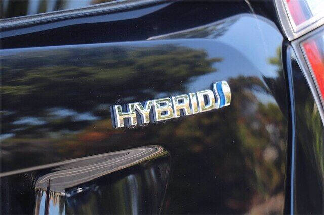 2017 Toyota Prius One