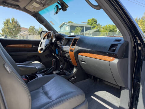 2005 Lexus GX 470