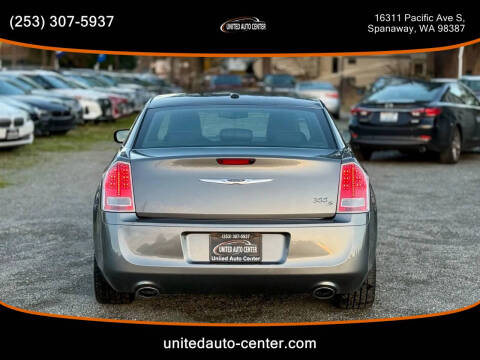 2012 Chrysler 300 S V6