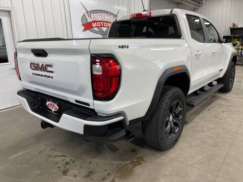 2023 GMC Canyon Elevation