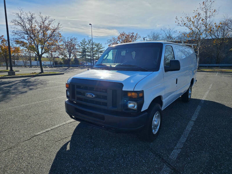 2011 Ford E-Series E-350 SD