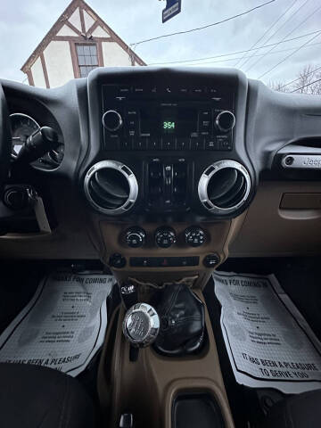 2013 Jeep Wrangler Unlimited Sahara