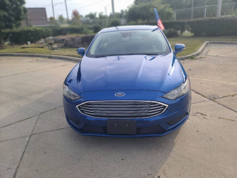 2018 Ford Fusion SE's photo