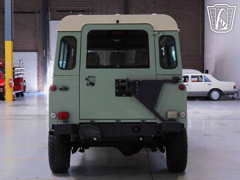 1987 Land Rover Defender