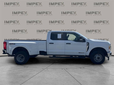 2023 Ford F-350 Super Duty XLT