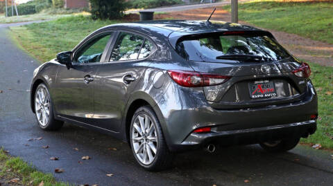 2017 Mazda MAZDA3 Touring