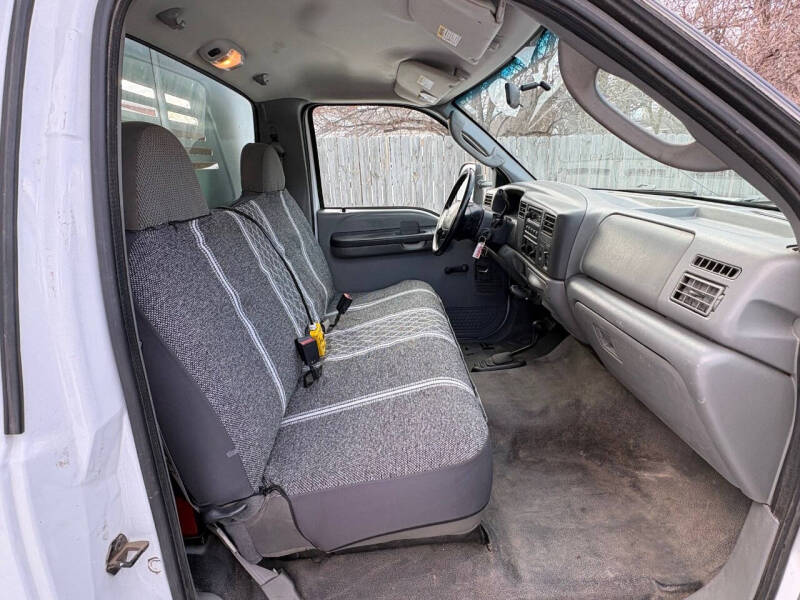 Image of 2003 Ford F-550 Super Duty