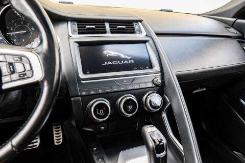 2018 Jaguar E-PACE P300 R-Dynamic S
