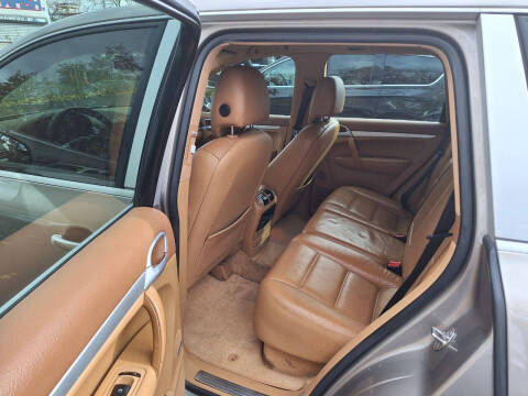 2004 Porsche Cayenne S