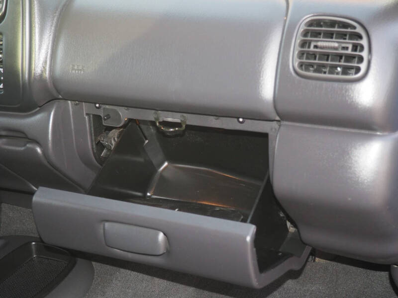 2000 Dodge Dakota SLT