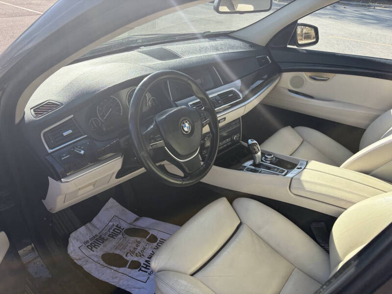 2010 BMW 5 Series 550i Gran Turismo