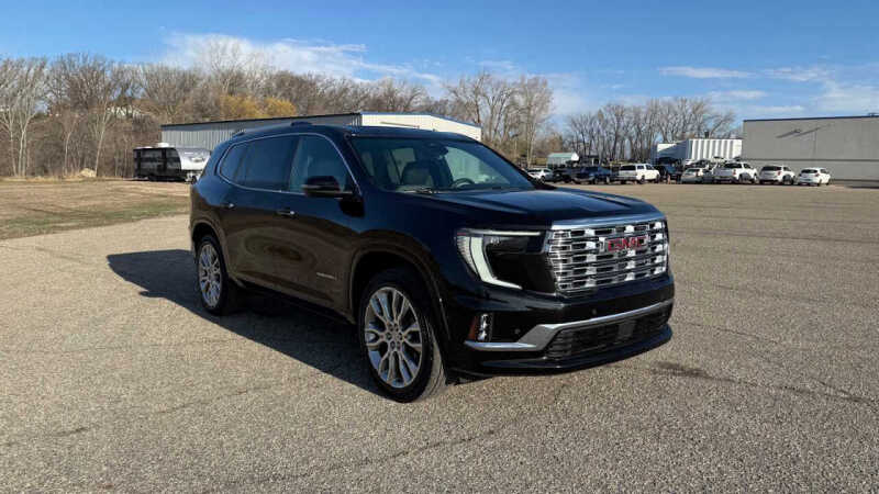 2024 GMC Acadia Denali