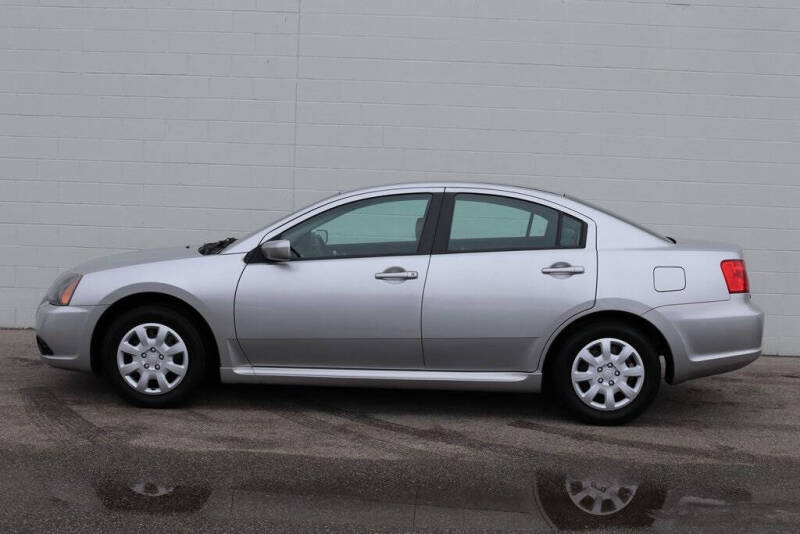 2010 Mitsubishi Galant ES