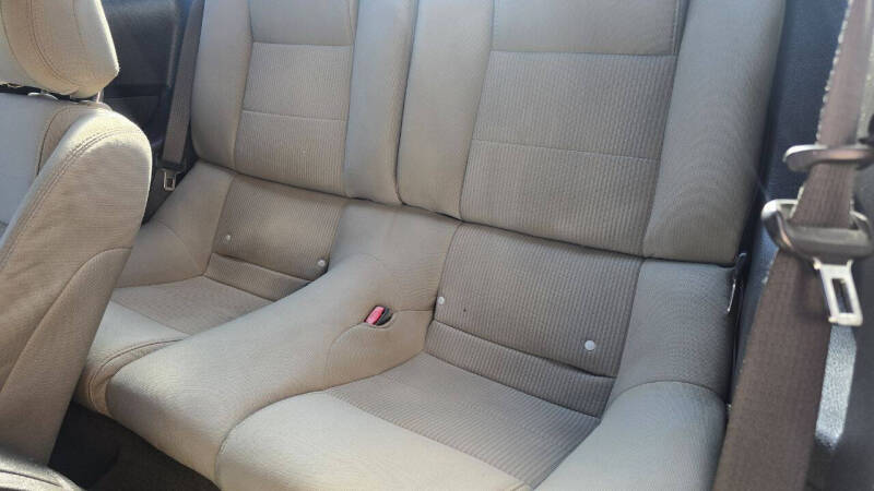 2012 Ford Mustang V6