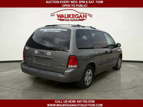 2004 Ford Freestar SE