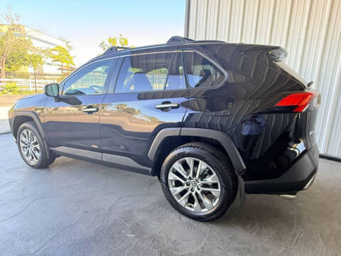 2020 Toyota RAV4 Limited