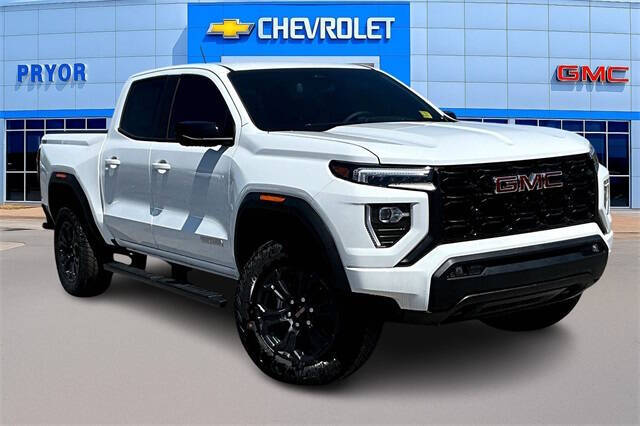 2025 GMC Canyon Elevation