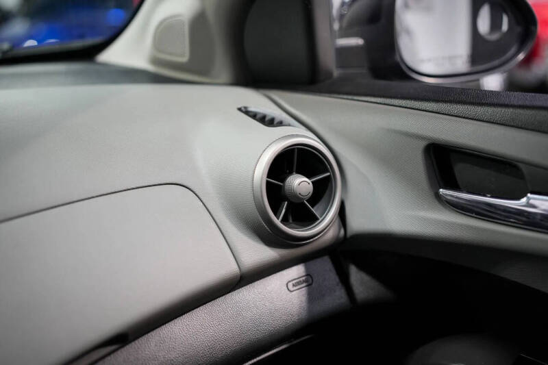 2014 Chevrolet Sonic LT Auto