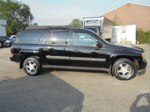 2004 Chevrolet TrailBlazer EXT for sale at B & G AUTO SALES in Uniontown PA