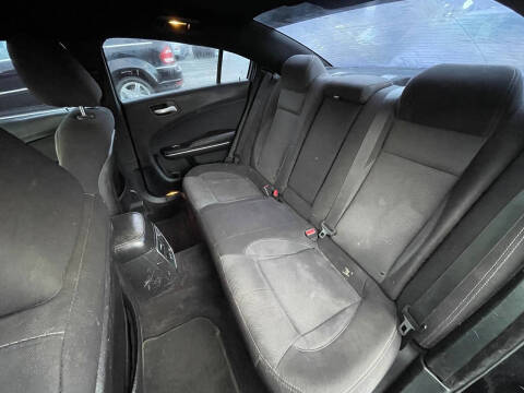 2018 Dodge Charger SXT