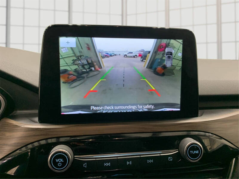 2020 Ford Escape Hybrid Titanium