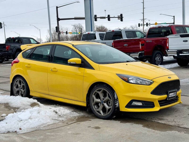 2018 Ford Focus ST