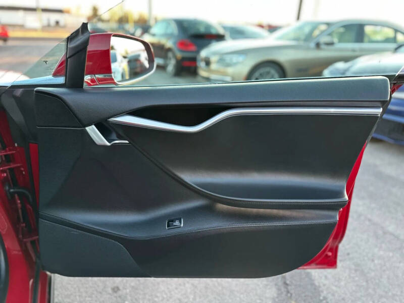 2013 Tesla Model S