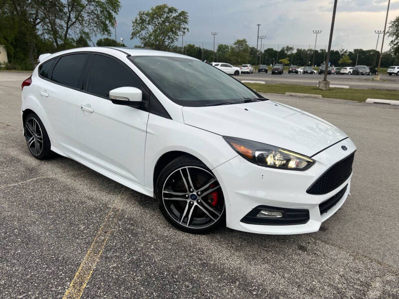 2018 Ford Focus for sale at Raptor Motors in Chicago IL