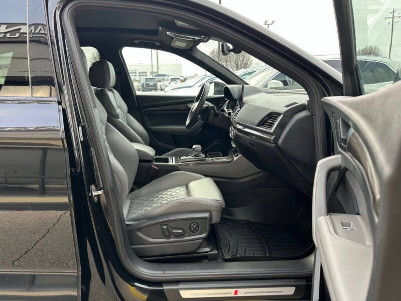 2022 Audi SQ5 3.0T quattro Prestige