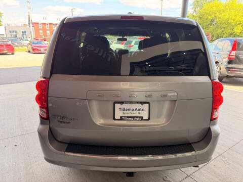 2016 Dodge Grand Caravan SE