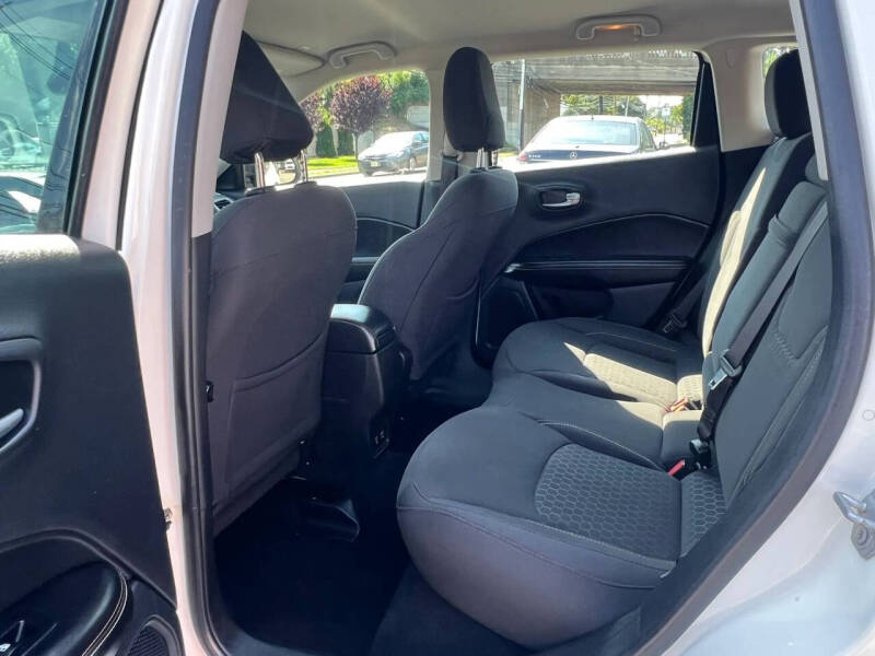 2019 Jeep Compass Sport