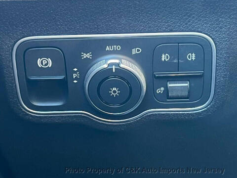 2025 Mercedes-Benz GLB GLB 250 4MATIC