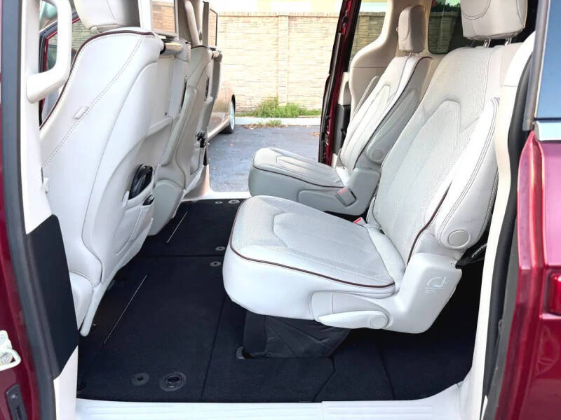 2020 Chrysler Pacifica Limited