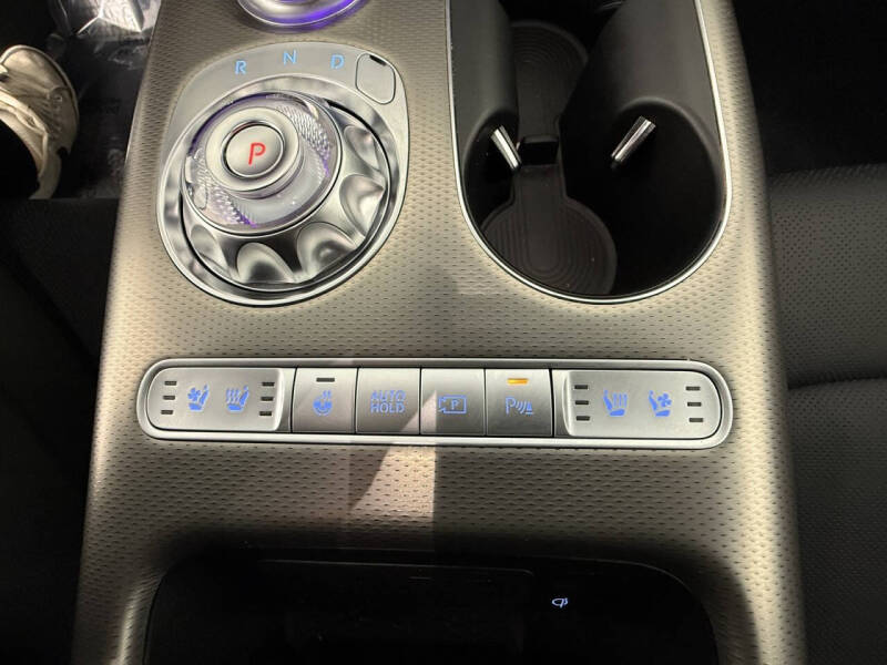 2023 Genesis GV60 Advanced