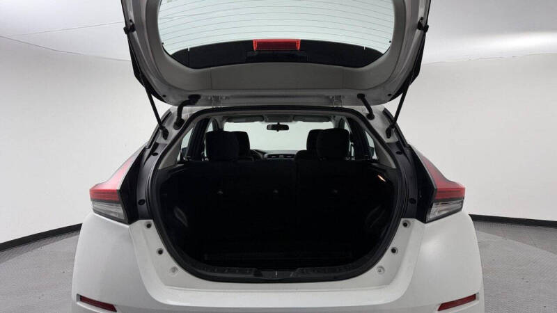 2019 Nissan LEAF S