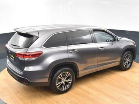 2018 Toyota Highlander LE